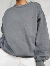 Load image into Gallery viewer, Champions sweater