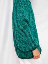 Load image into Gallery viewer, "Lucia" knitted vest