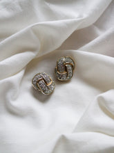 Load image into Gallery viewer, "infinity" clip on earrings