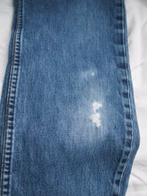 Load image into Gallery viewer, LEVI'S denim pants