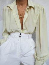 Load image into Gallery viewer, "Lilla" soft pastel blouse (36)