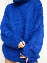 Load image into Gallery viewer, « Cobalt » maxi knitted jumper