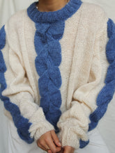Load image into Gallery viewer, Blue twist knitted jumper