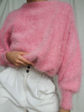 Load image into Gallery viewer, Pink angora knitted jumper