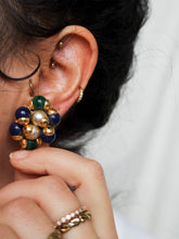 Load image into Gallery viewer, "Olivia" pearls clip on