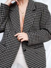 Load image into Gallery viewer, "Lara" houndstooth blazer (M/L)