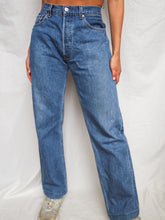 Load image into Gallery viewer, LEVI'S 501 pants (W32)