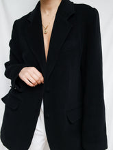 Load image into Gallery viewer, "Olsy" black blazer