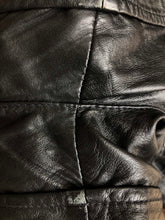 Load image into Gallery viewer, "Jasmeen" leather shorts (S men)