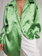 Load image into Gallery viewer, "Noemi" satin shirt
