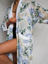 Load image into Gallery viewer, "Antoinette" bath robe - lallasshop