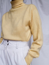 Load image into Gallery viewer, Pure cashmere knitted jumper
