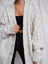 Load image into Gallery viewer, "Molly" knitted cardigan (XXL)