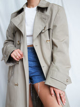 Load image into Gallery viewer, Vintage Trench coat - lallasshop