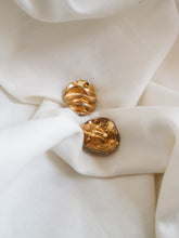Load image into Gallery viewer, "Wave" clip on earrings