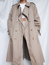 Load image into Gallery viewer, “Lisa” trench coat (M men)