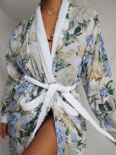 Load image into Gallery viewer, "Antoinette" bath robe - lallasshop