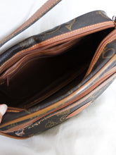 Load image into Gallery viewer, "Rodhes" bath bag - lallasshop