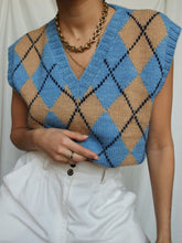 Load image into Gallery viewer, "jane " sleeveless knitted jumper