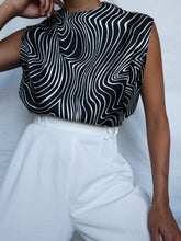 Load image into Gallery viewer, "Zig Zag" top - lallasshop