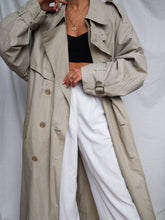 Load image into Gallery viewer, HUGO BOSS trench coat (M/L men)