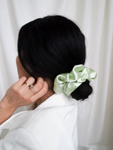Load image into Gallery viewer, "Water Lilies" scrunchie - lallasshop