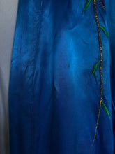 Load image into Gallery viewer, "Singapore" silk kimono - lallasshop