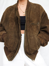 Load image into Gallery viewer, CHEVIGNON leather jacket (L men)