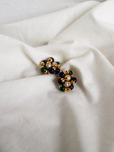 Load image into Gallery viewer, "Olivia" pearls clip on