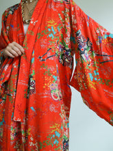 Load image into Gallery viewer, “Tokyo” kimono