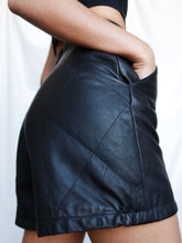 Load image into Gallery viewer, Leather short