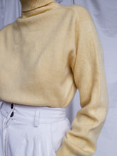 Load image into Gallery viewer, Pure cashmere knitted jumper
