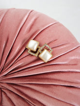 Load image into Gallery viewer, "Gigi" Earring - lallasshop
