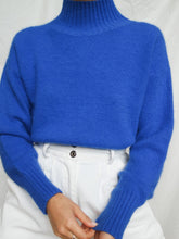 Load image into Gallery viewer, "Majorelle" knitted jumper