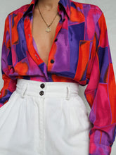 Load image into Gallery viewer, "Diva" printed shirt (M)