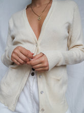 Load image into Gallery viewer, "Latte" Cashmere knitted cardigan (M/L)