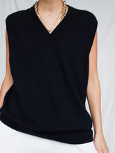 Load image into Gallery viewer, "Giulia" cashmere sleeveless jumper