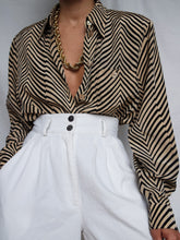 Load image into Gallery viewer, "Betty" vintage shirt - lallasshop