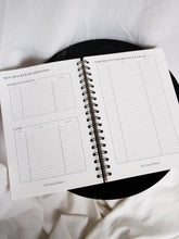 Load image into Gallery viewer, BUDGET PLANNER BY HOUDA AKHLAL