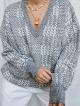 Load image into Gallery viewer, "Alice" knitted jumper