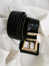 Load image into Gallery viewer, "Elia" leather belt