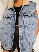 Load image into Gallery viewer, LEE COOPER sherpa denim vest (XL) - lallasshop