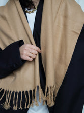 Load image into Gallery viewer, « Kamilla » cashmere scarf