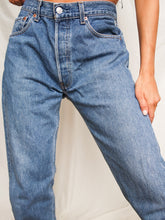 Load image into Gallery viewer, LEVI'S 501 pants (W32)