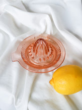 Load image into Gallery viewer, "Squezze me" lemon squezzer - lallasshop