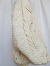 Load image into Gallery viewer, "Barnas" knitted jumper
