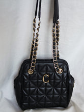 Load image into Gallery viewer, Black quilted bag
