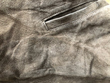 Load image into Gallery viewer, CHEVIGNON leather jacket (L men)