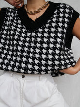 Load image into Gallery viewer, "Jiny" sleeveless jumper