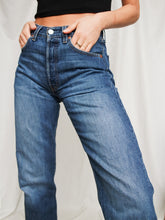 Load image into Gallery viewer, LEVI'S 501 denim pants (W28 L32)